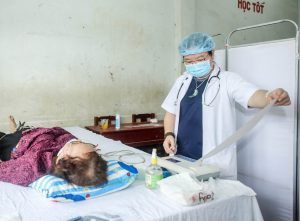 dịch vụ truyền dịch tại nhà